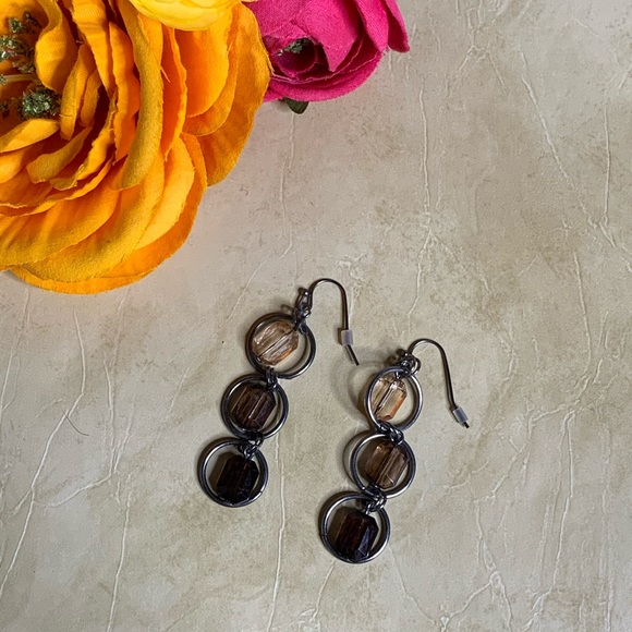 Jewelry - Dark Silver Metal Drop Earrings w/ Beads